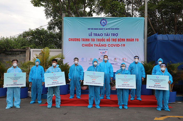 MEDICINE BAGS AND MEDICAL EQUIPMENT AND CONTINUES TO FIGHT COVID-19 ALONGSIDE HCMC